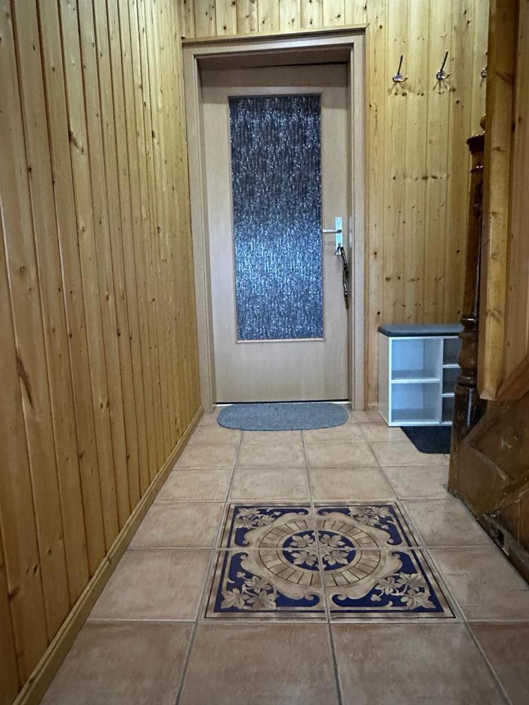 Christels Ferienwohnung 2 In Thale Mit Ueberdachter Terrasse, Kueche Mit Tv & Geschirrspueler Exterior foto
