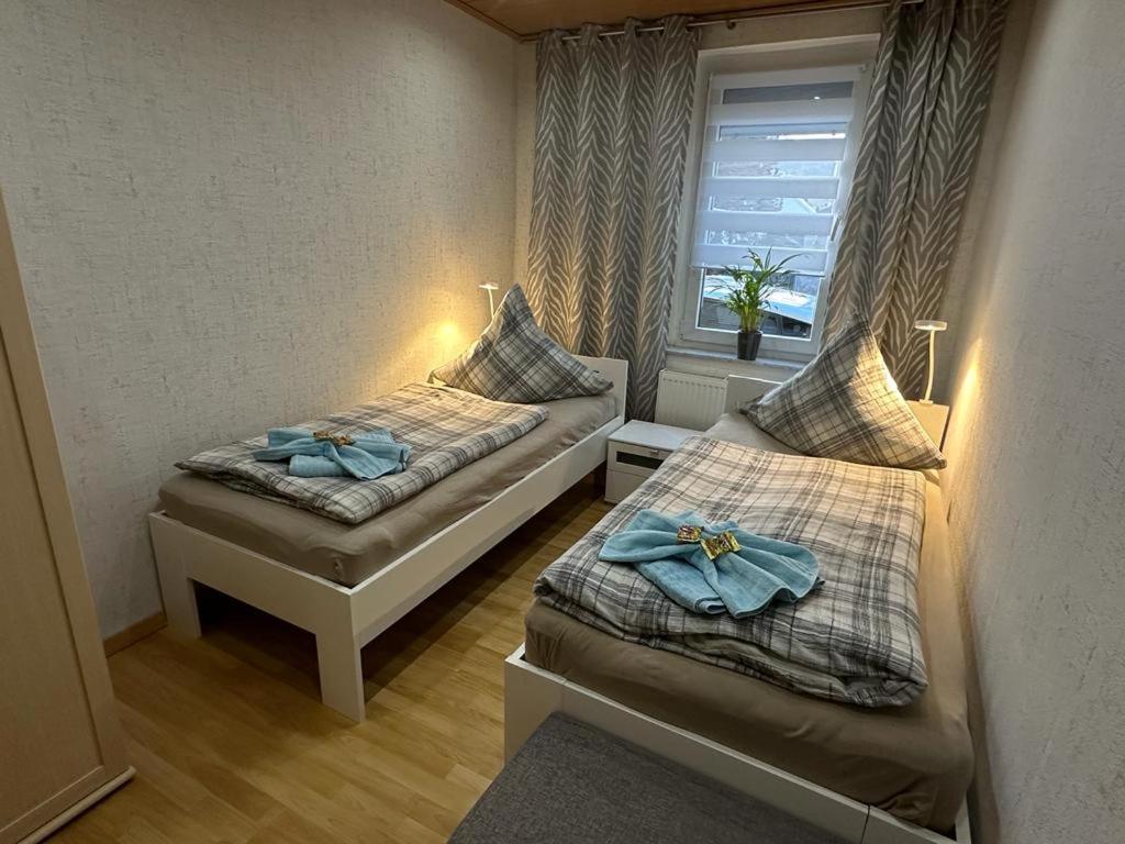 Christels Ferienwohnung 2 In Thale Mit Ueberdachter Terrasse, Kueche Mit Tv & Geschirrspueler Exterior foto