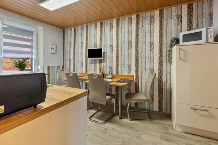 Christels Ferienwohnung 2 In Thale Mit Ueberdachter Terrasse, Kueche Mit Tv & Geschirrspueler Exterior foto
